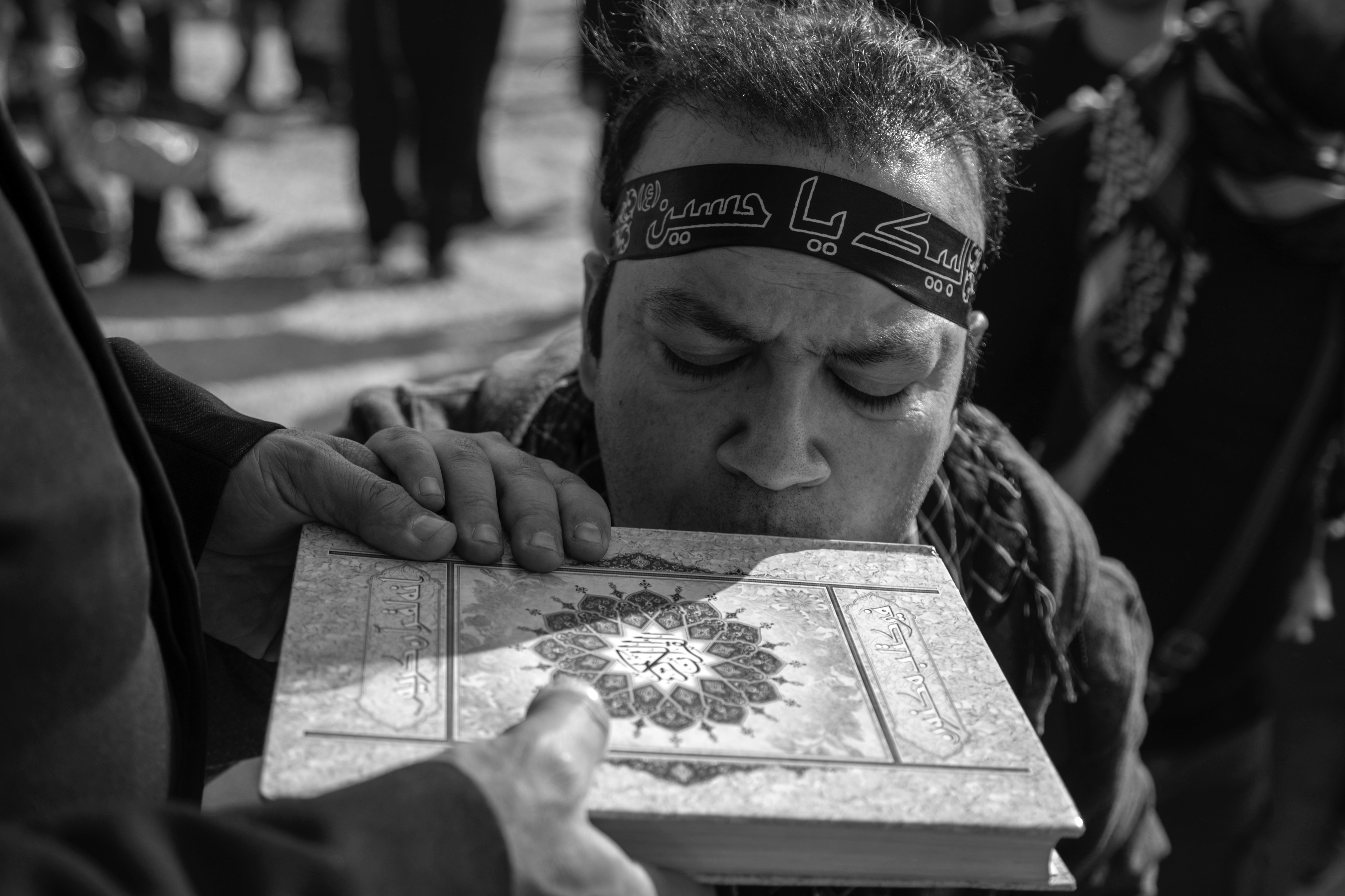 cropped-mostafa-meraji-Vd0x0m9OtSQ-unsplash.jpg